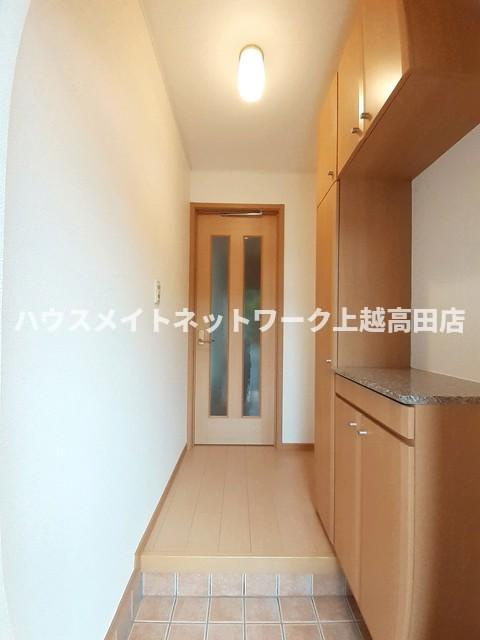 ブランシェスの玄関|玄関