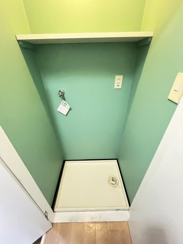 大阪市都島区内代町１丁目の賃貸マンションのエントランス