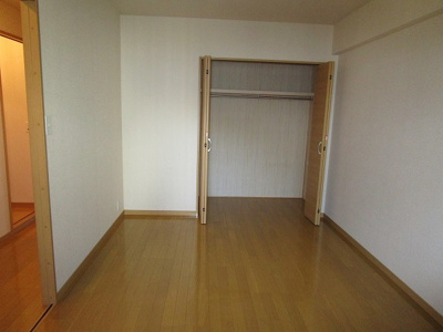 【洋室】 | リバーサイドカメリア