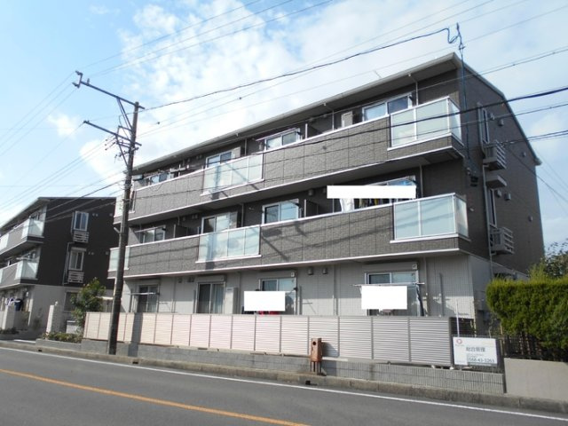 リバーパーク A棟の外観