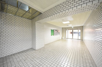 【エントランス】 | メイナー新神戸