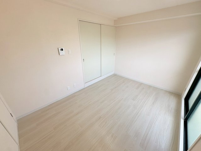 ヴィラ芦屋川の居間・リビング