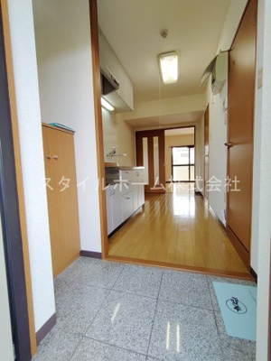 【玄関】 | エクシード御油 | 同建物内別部屋の写真です。