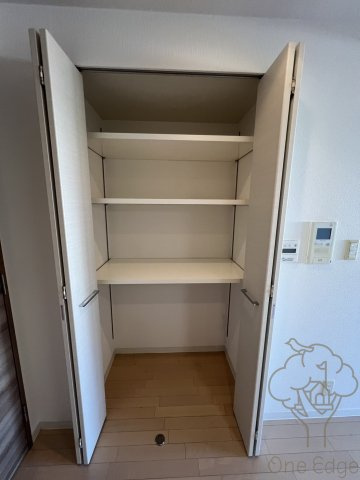 プレサンス天満橋アンジェの収納