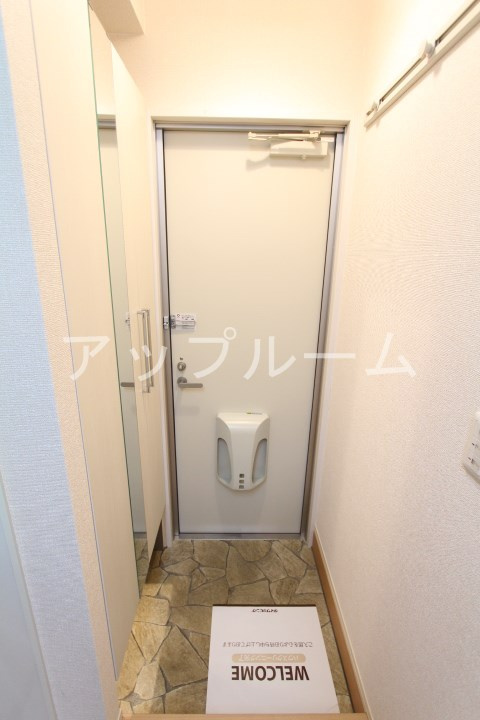 メゾン富貴の玄関