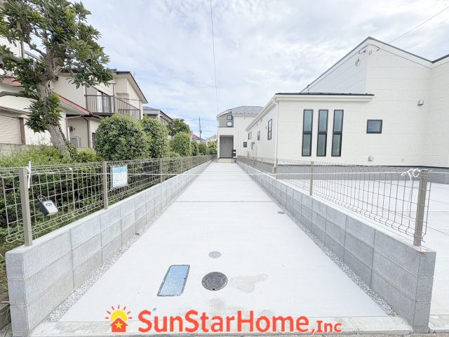 【サンスターホーム】瑞穂町西松原　新築3号棟の駐車場