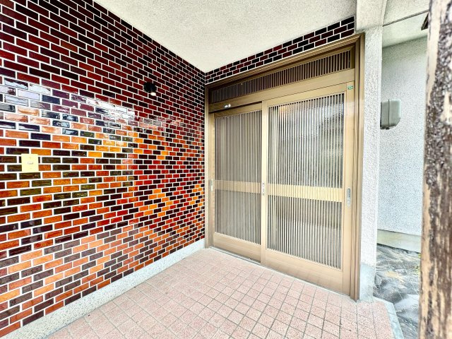 下松市東和団地戸建てのエントランス