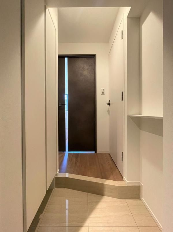 レジデンス文京春日の玄関