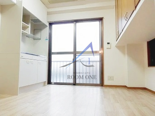 ライフステージＫの居間・リビング|洋室のお部屋です。