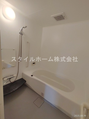 【浴室】 | グランパティオＢ | イメージ写真です。