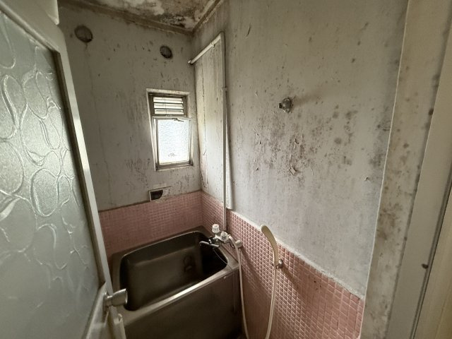 長興寺マンションの浴室