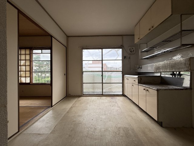 長興寺マンションのロビー