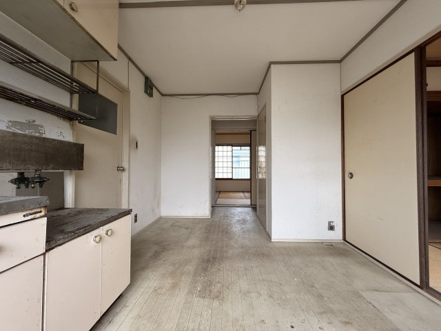 長興寺マンションの内装