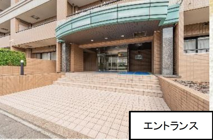 ライフピア新越谷IIアーバンアクシスのエントランス