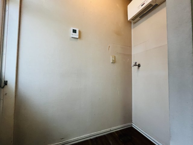 【内装】 | 熊谷市万吉　中古戸建 | 洗濯機置き場