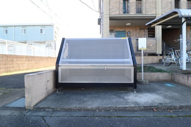 グランドセントレア８８８ Ａ・Ｂのその他|ゴミストッカー