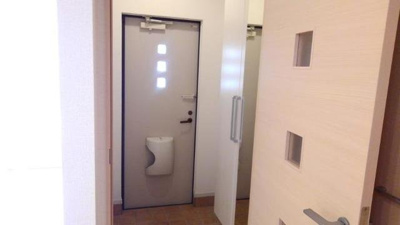 【玄関】 | レフィナード