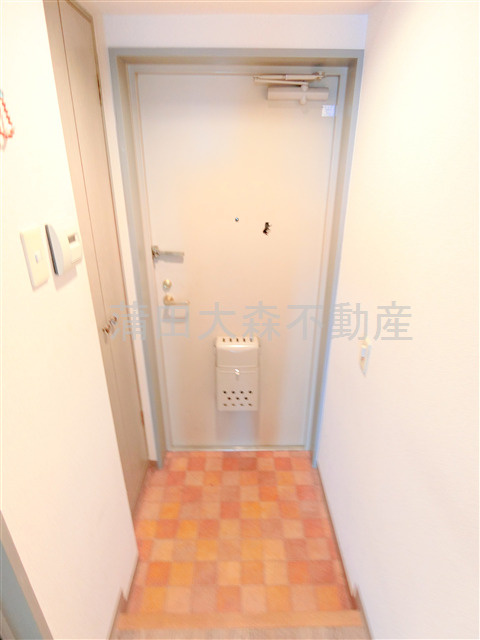 ライオンズマンション大森本町第3の玄関