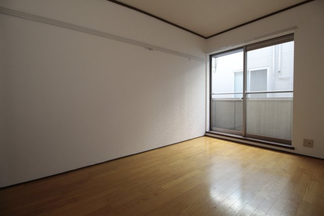 【洋室】 | シェルム21