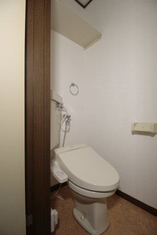 【トイレ】 | シェルム21 | 温水洗浄便座あり