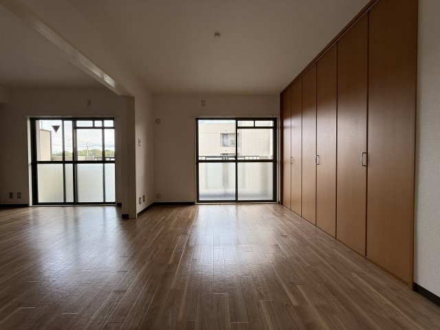 サンヒル箕面の居間・リビング