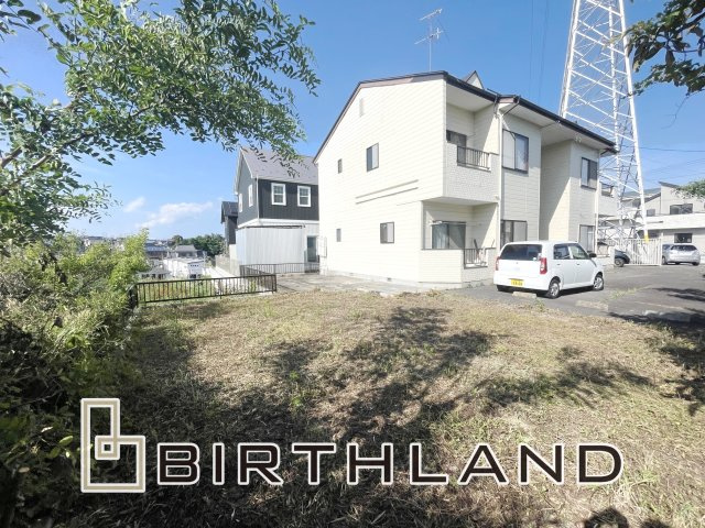 利回り5.7％　満室想定11.4％　木造アパート1棟の外観