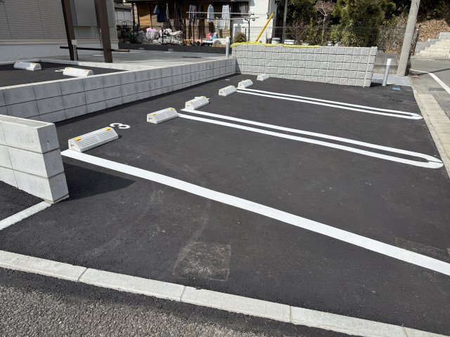 ポルタフォルトゥーナ駐車場の外観