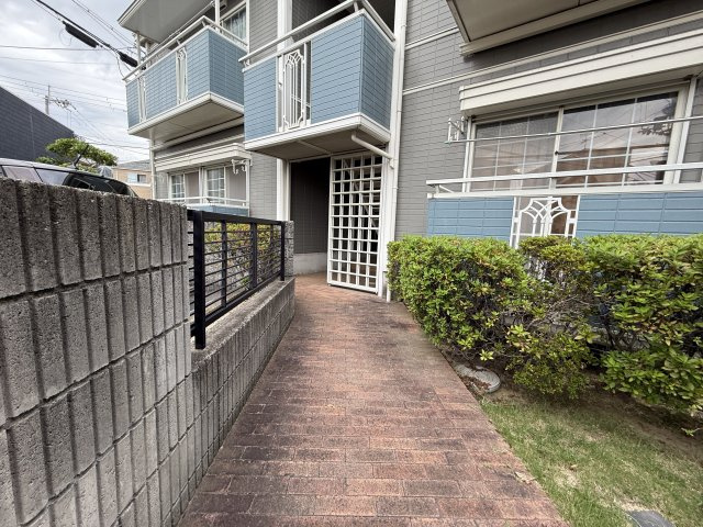 ラ・フォーレ箕面Ⅱのエントランス