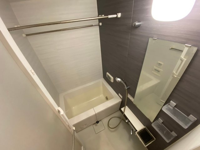 豊中市岡上の町４丁目の賃貸マンションの浴室