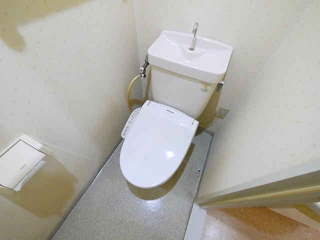 ジョイフル東生駒B棟のトイレ