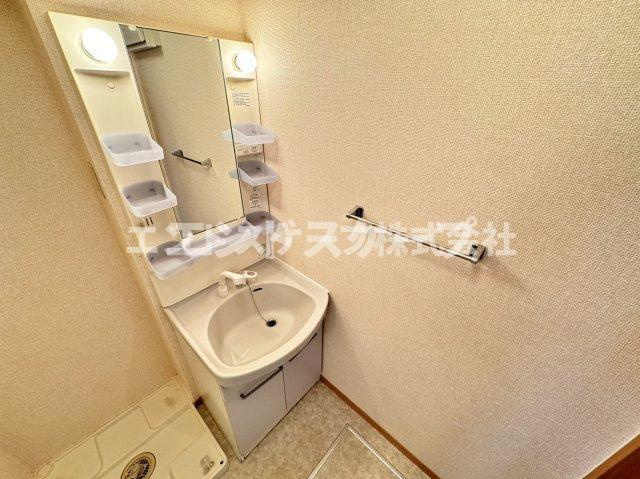 エスペランサの洗面所|高崎、前橋エリアのお部屋探しはエンドスケープまで！お客様の理想お聞かせ下さい♪