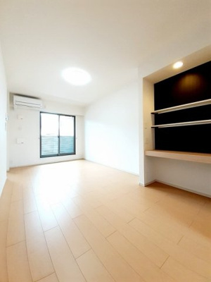 【居間・リビング】 | ビオーラＫⅢ | ゆったりとした居間です