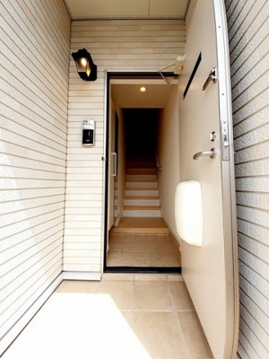 【玄関】 | ルチアーナ | 落ち着いた玄関です