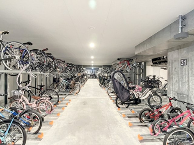 【その他共用部分】 | ブランズタワー豊洲 | 駐輪場