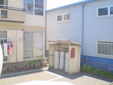 南東向