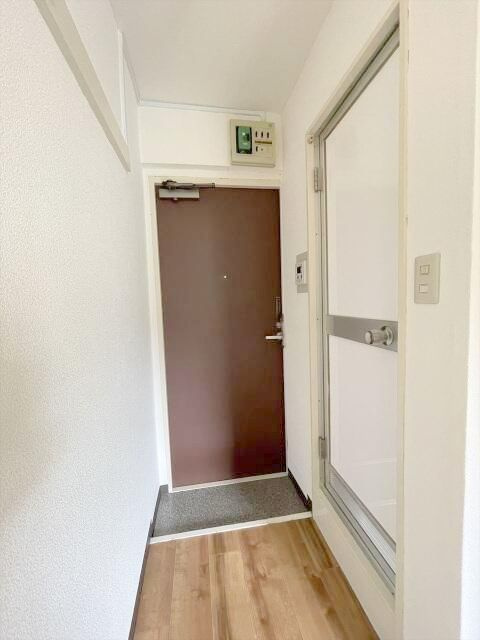 スカイコート品川の玄関