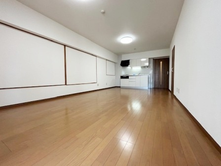 寿高ビルディングの居間・リビング