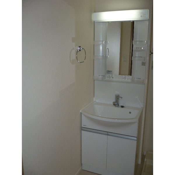 ヴィラ　モデナの独立洗面台