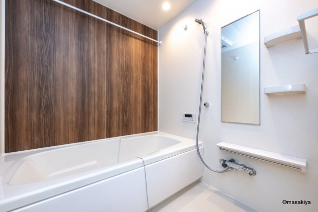 プレシャス・アイルの浴室|家賃割10％　割引期間は契約開始日より23ヶ月後の末日迄。