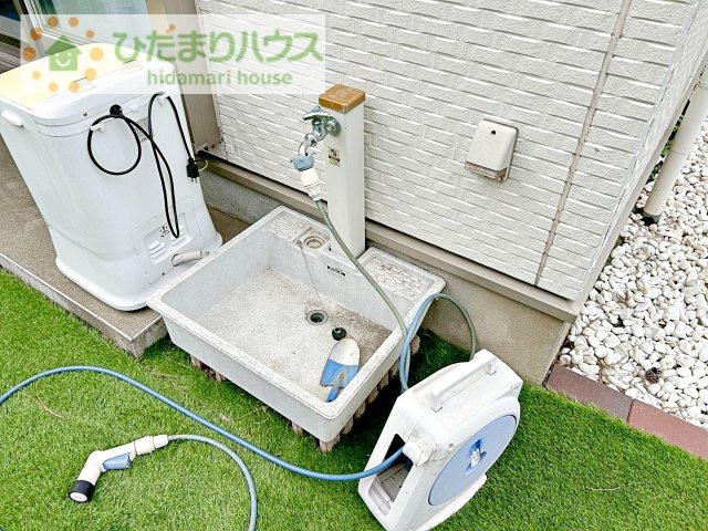 【設備】 | 守谷市松並青葉3丁目　中古戸建 | 立水栓付きで汚れものなども気兼ねなく洗えます(^^)