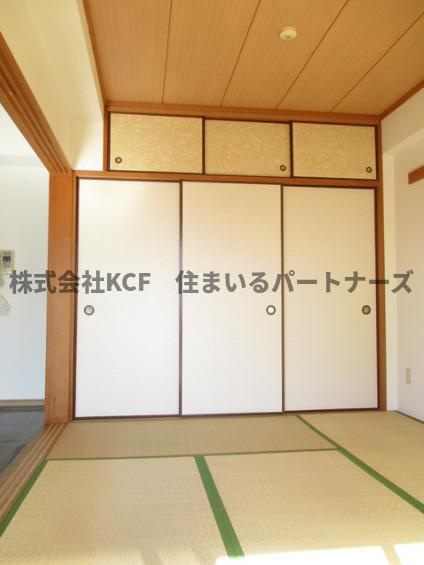 アメニティハイツ杏栄館の和室|柔らかい畳が心地よい和室