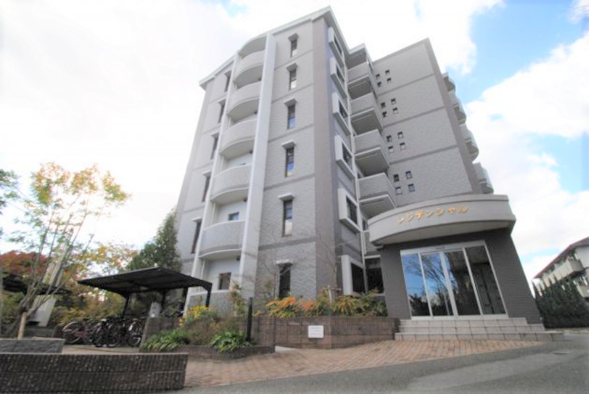 レジデンシャル