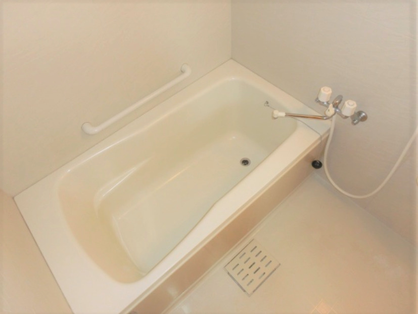 レジデンシャルの浴室|日々の暮らしに欠かせないお風呂です