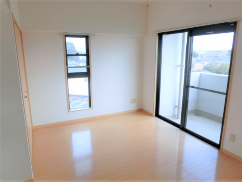 レジデンシャルの居間・リビング|おしゃれなリビングです