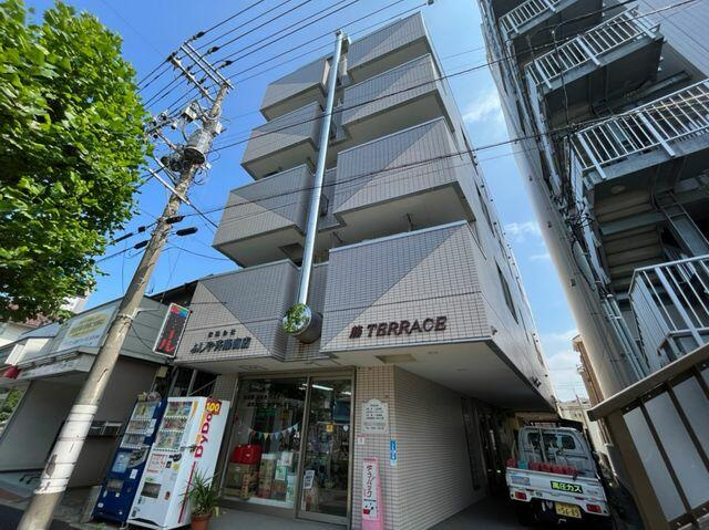 横浜市金沢区六浦４丁目のマンションの画像