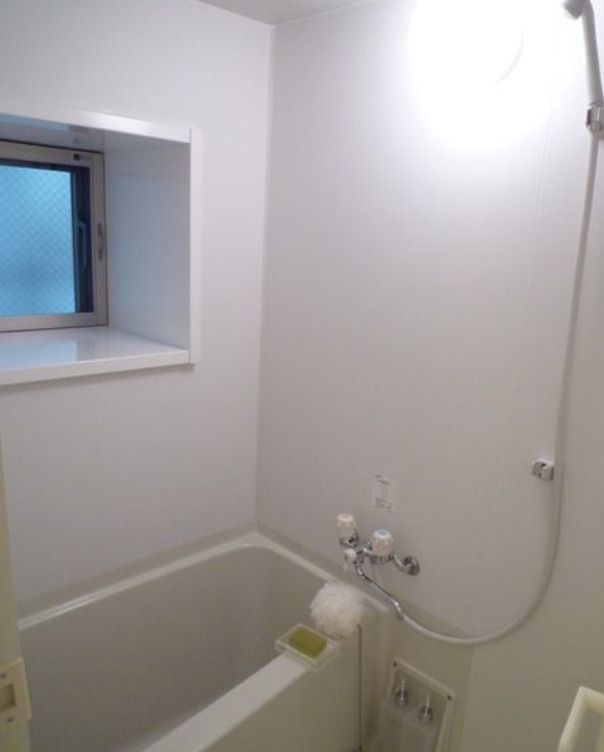 麹町二番町マンションの浴室