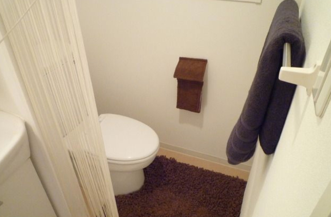 麹町二番町マンションのトイレ