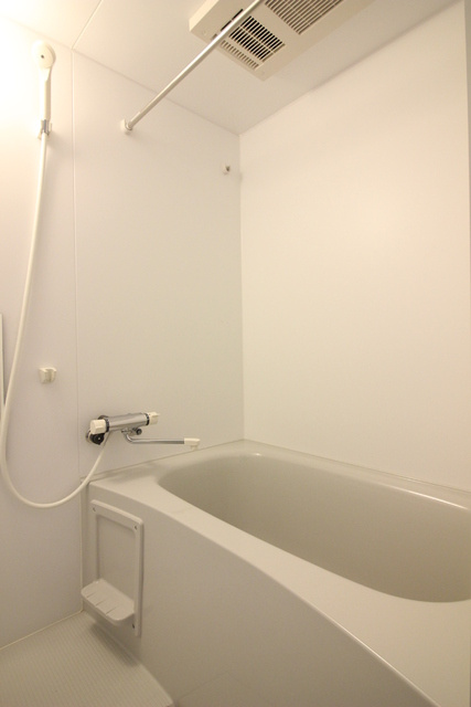 サニーヒル旗崎の浴室|浴室乾燥機付きのお風呂です☆