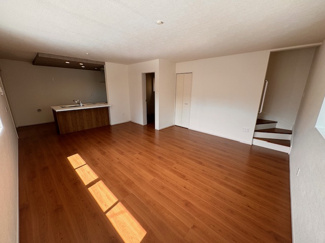 【居間・リビング】 | Terrechez瀬戸市平町１期【仲介手数料無料　郊範小　南山中】 | LINEから簡単お問合せ可能！
友達検索で@nqk7328tです！。