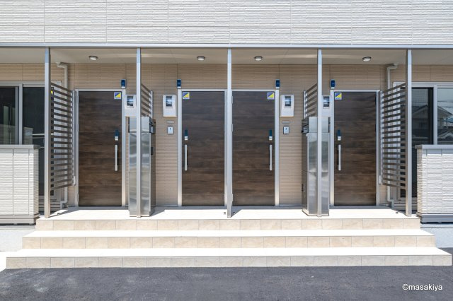 メゾン・アリビオのエントランス